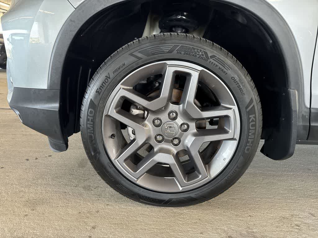 Used 2023 Honda Passport EX-L image 10