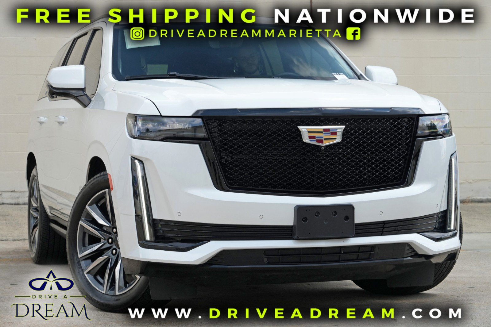 Used 2022 Cadillac Escalade Sport Platinum AWD/4WD image 2