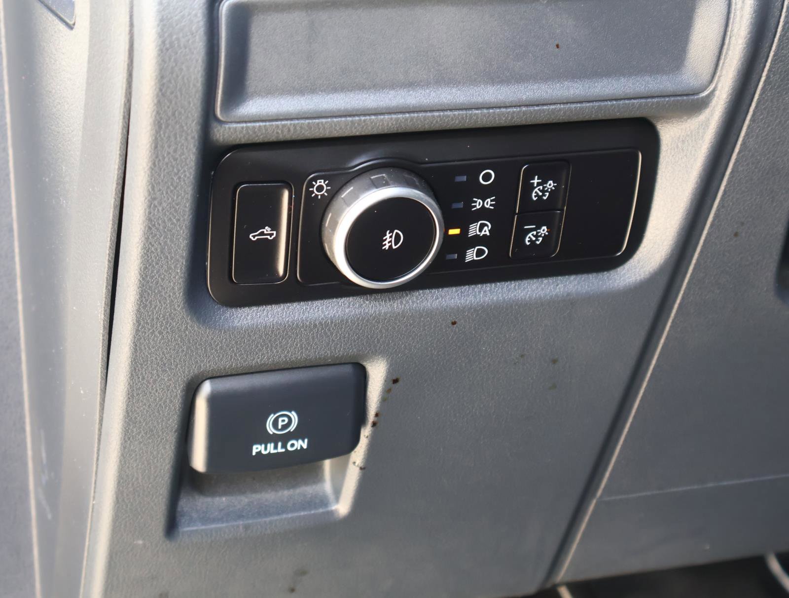 Used 2024 Ford F150 XLT w/ FX4 Off-Road Package image 26