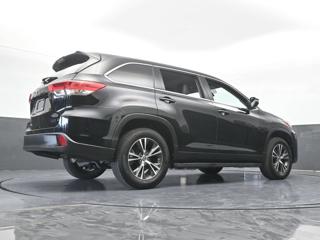 Used 2019 Toyota Highlander Plus FWD image 64