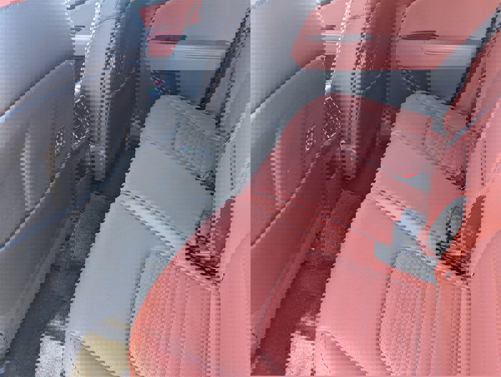 Used 2024 Kia Sportage SX image 15