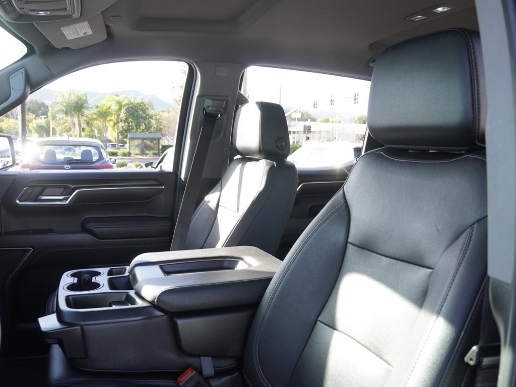 Used 2024 GMC Sierra 1500 SLT image 14