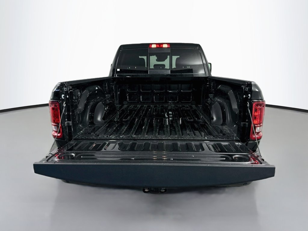 New 2026 RAM 2500 Warlock AWD/4WD image 16