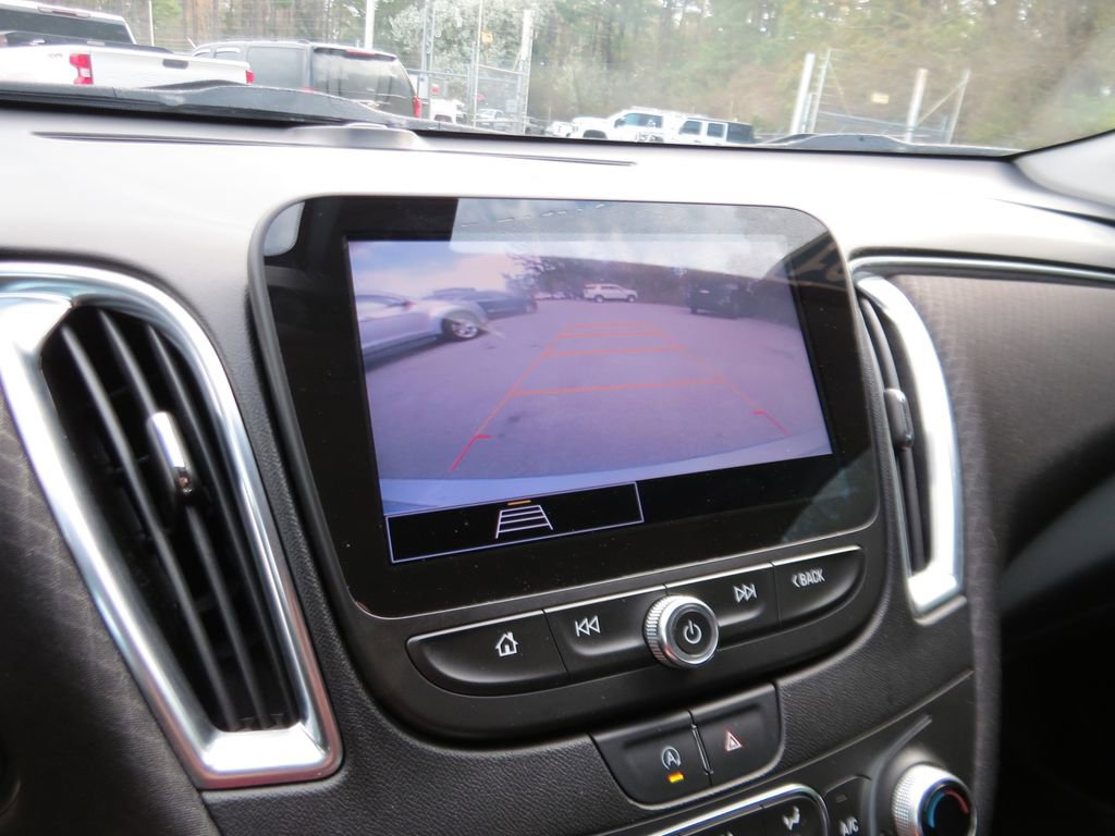 Certified 2021 Chevrolet Malibu LT image 25