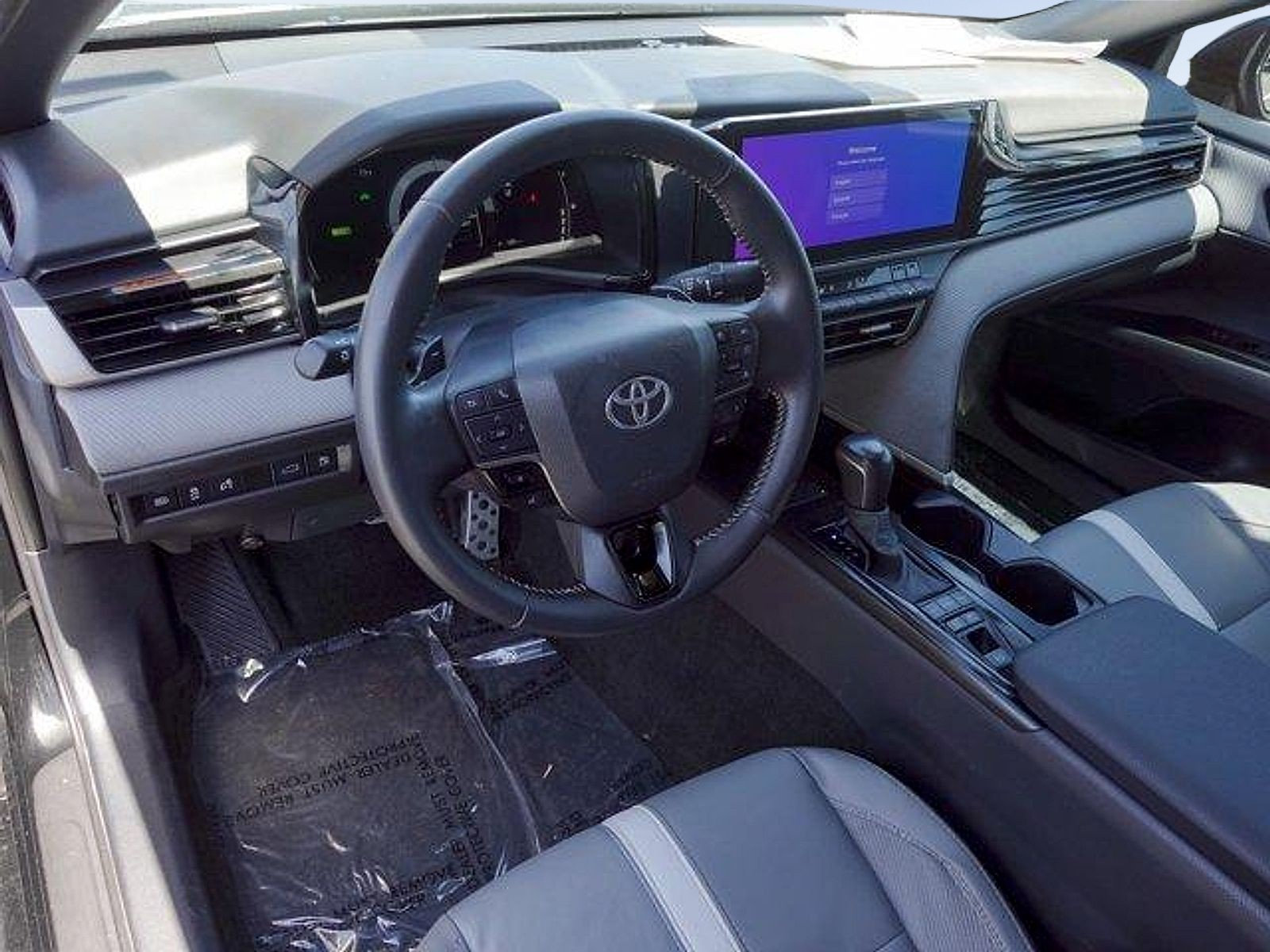 Certified 2025 Toyota Camry SE w/ Multimedia Upgrade Package FWD image 9