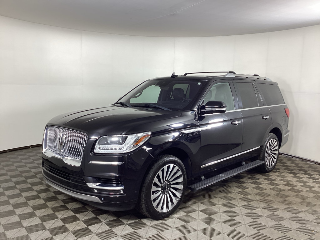 Used 2019 Lincoln Navigator Reserve w/ Cargo Package AWD/4WD image 5