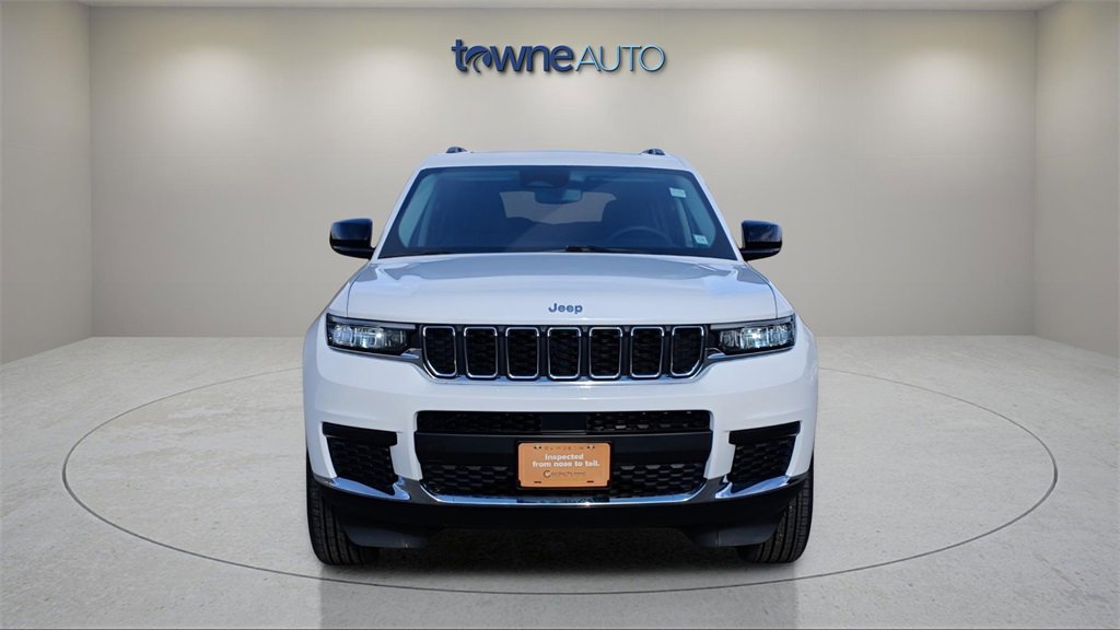 Used 2023 Jeep Grand Cherokee L Laredo image 8