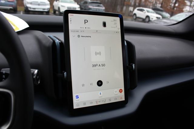 New 2026 Volvo EX30 Plus AWD/4WD image 18