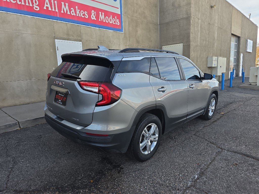 Used 2023 GMC Terrain SLE w/ Driver Convenience Package AWD/4WD image 7