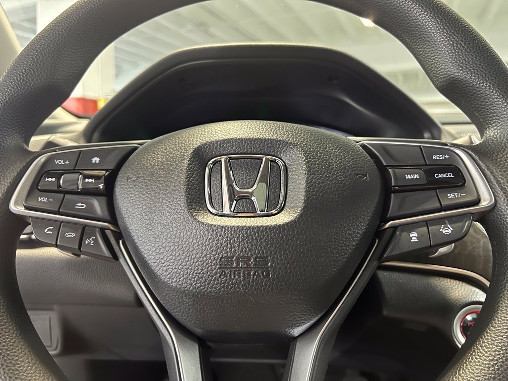 Used 2020 Honda Accord EX image 31