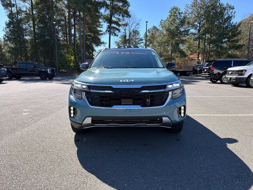 Used 2024 Kia Seltos SX AWD/4WD image 3