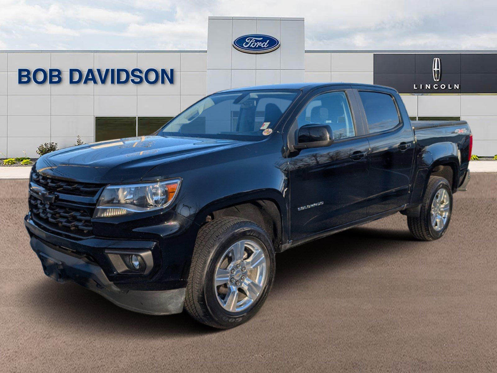 Used 2021 Chevrolet Colorado LT w/ LT Convenience Package image 1
