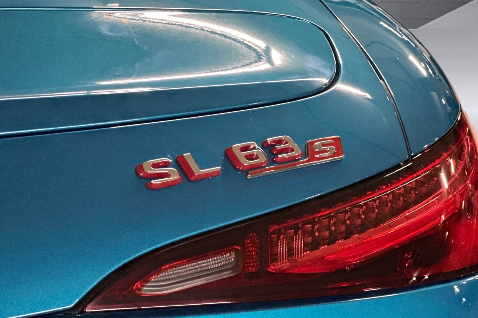 New 2025 Mercedes-Benz SL 63 AMG S e Performance 4MATIC image 12