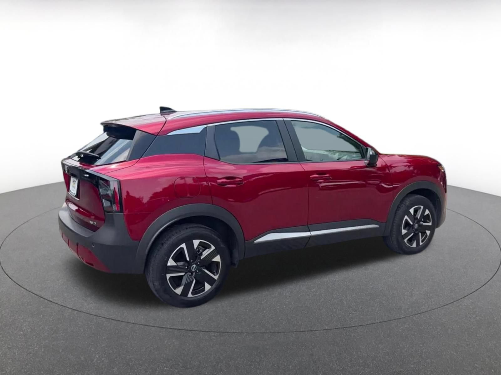 Used 2026 Nissan Kicks SV w/ Cold Weather Package AWD/4WD image 12