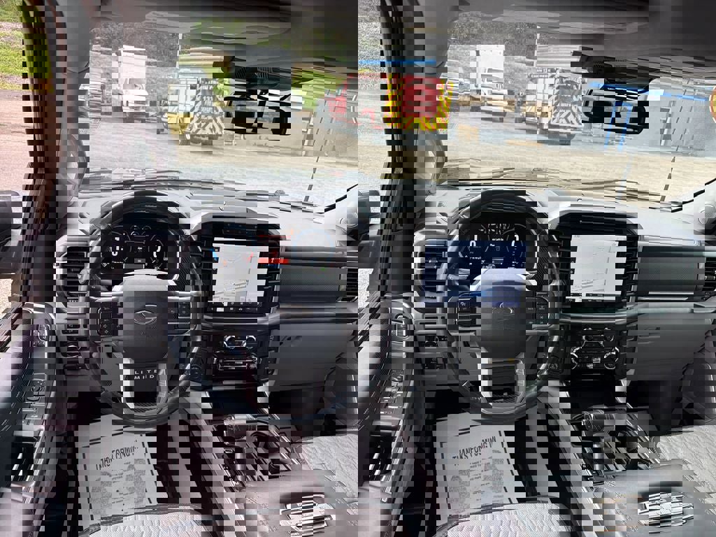 Used 2021 Ford F150 Limited image 16