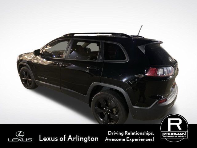 Used 2019 Jeep Cherokee Latitude Plus FWD image 2