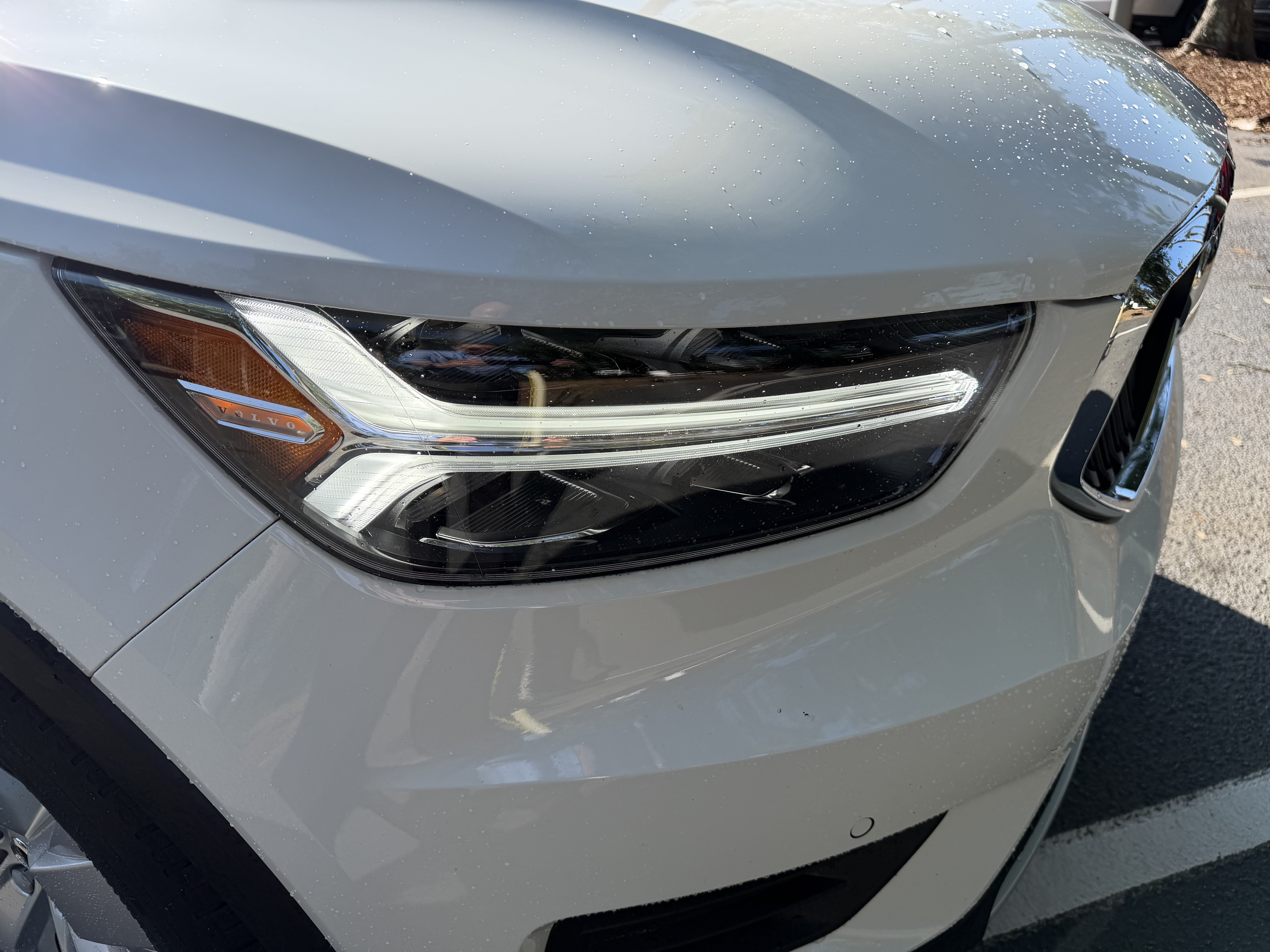 Used 2020 Volvo XC40 T5 Momentum AWD/4WD image 13