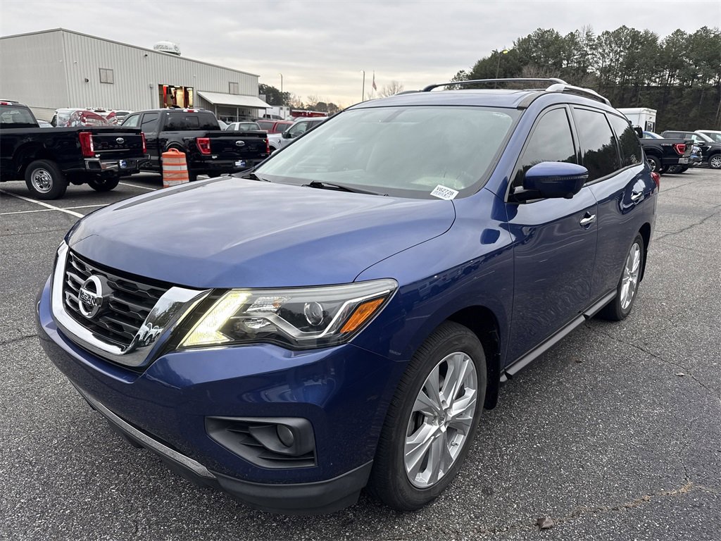 Used 2018 Nissan Pathfinder SL w/ SL Premium Package image 3