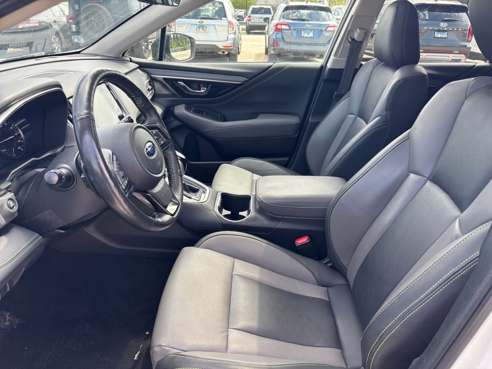 Used 2024 Subaru Outback Onyx Edition AWD/4WD image 28