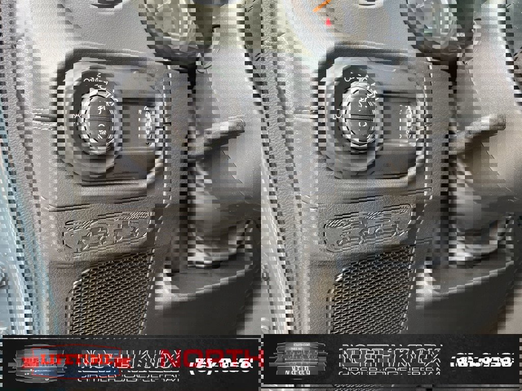 New 2025 Jeep Gladiator Mojave w/ Safety Group image 7