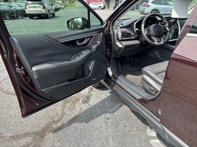 Certified 2024 Subaru Outback Touring XT AWD/4WD image 9