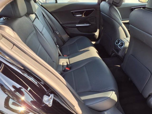 Certified 2025 Mercedes-Benz C 300 4MATIC Sedan image 19