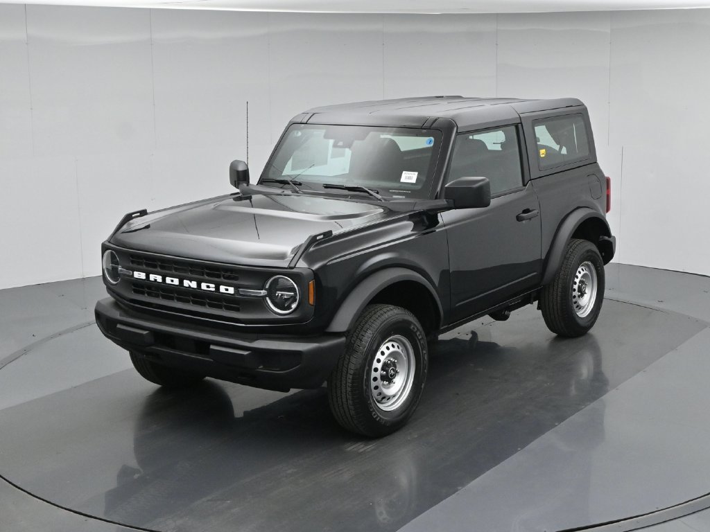 New 2026 Ford Bronco 2-Door AWD/4WD image 33