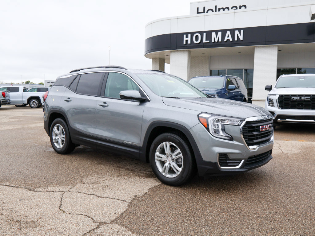 Used 2023 GMC Terrain SLE w/ Driver Convenience Package