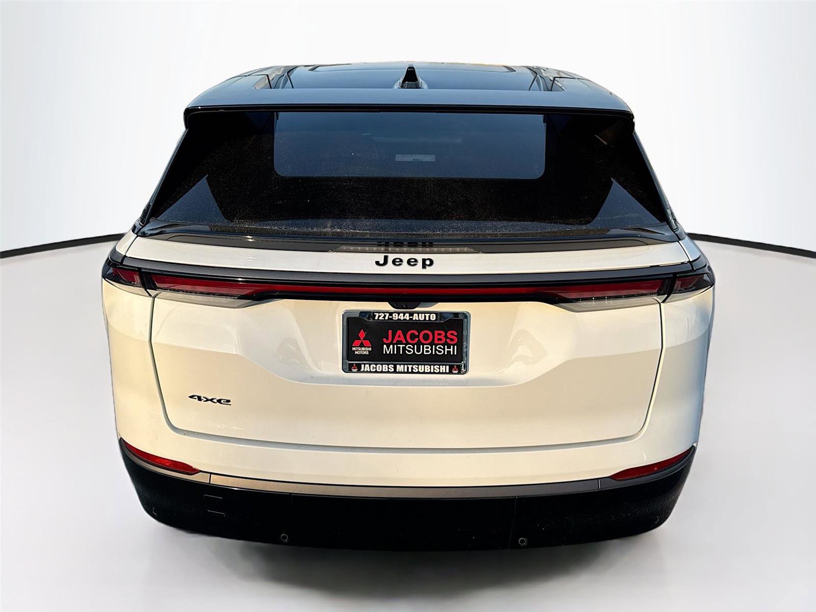 Used 2025 Jeep Wagoneer S Limited image 6