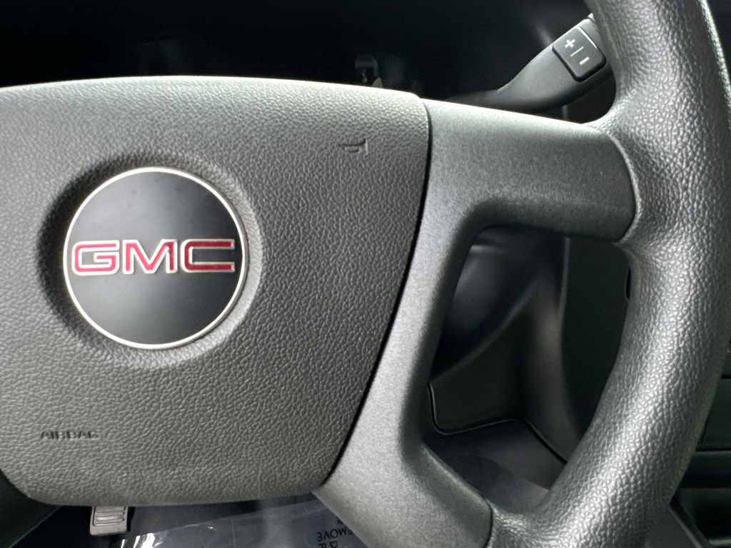 Used 2024 GMC Savana 2500 image 17