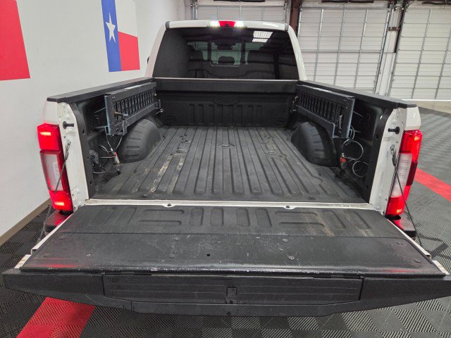 Used 2017 Ford F250 King Ranch w/ King Ranch Ultimate Package AWD/4WD image 29
