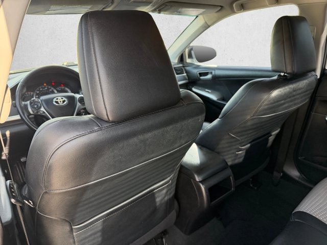 Used 2013 Toyota Camry SE FWD image 16