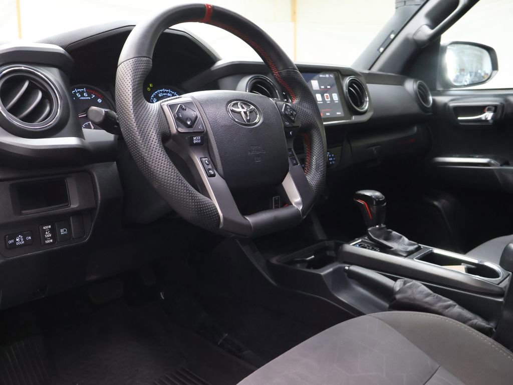 Used 2019 Toyota Tacoma TRD Sport image 17