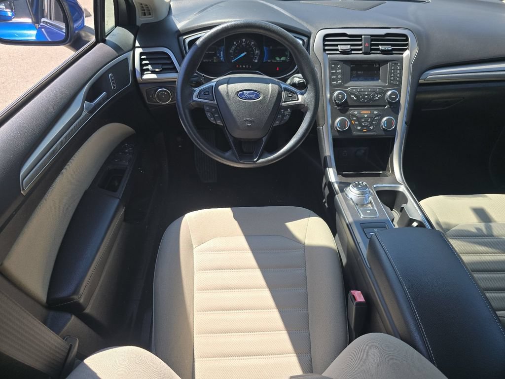 Used 2018 Ford Fusion S FWD image 20