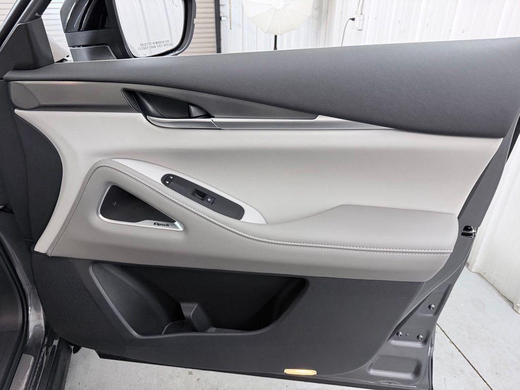 New 2027 INFINITI QX60 Luxe FWD image 51