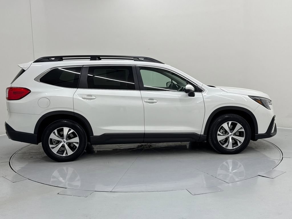 Certified 2023 Subaru Ascent Premium w/ Convenience Package image 6