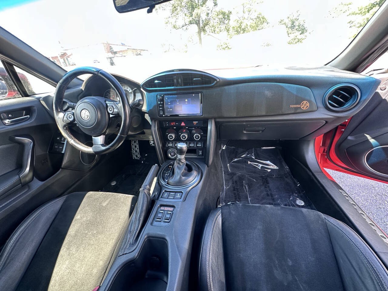Used 2017 Toyota 86 860 Special Edition RWD image 18