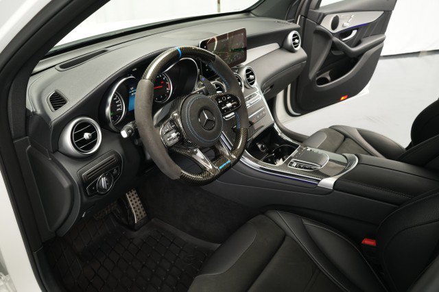Used 2021 Mercedes-Benz GLC 63 AMG 4MATIC image 28