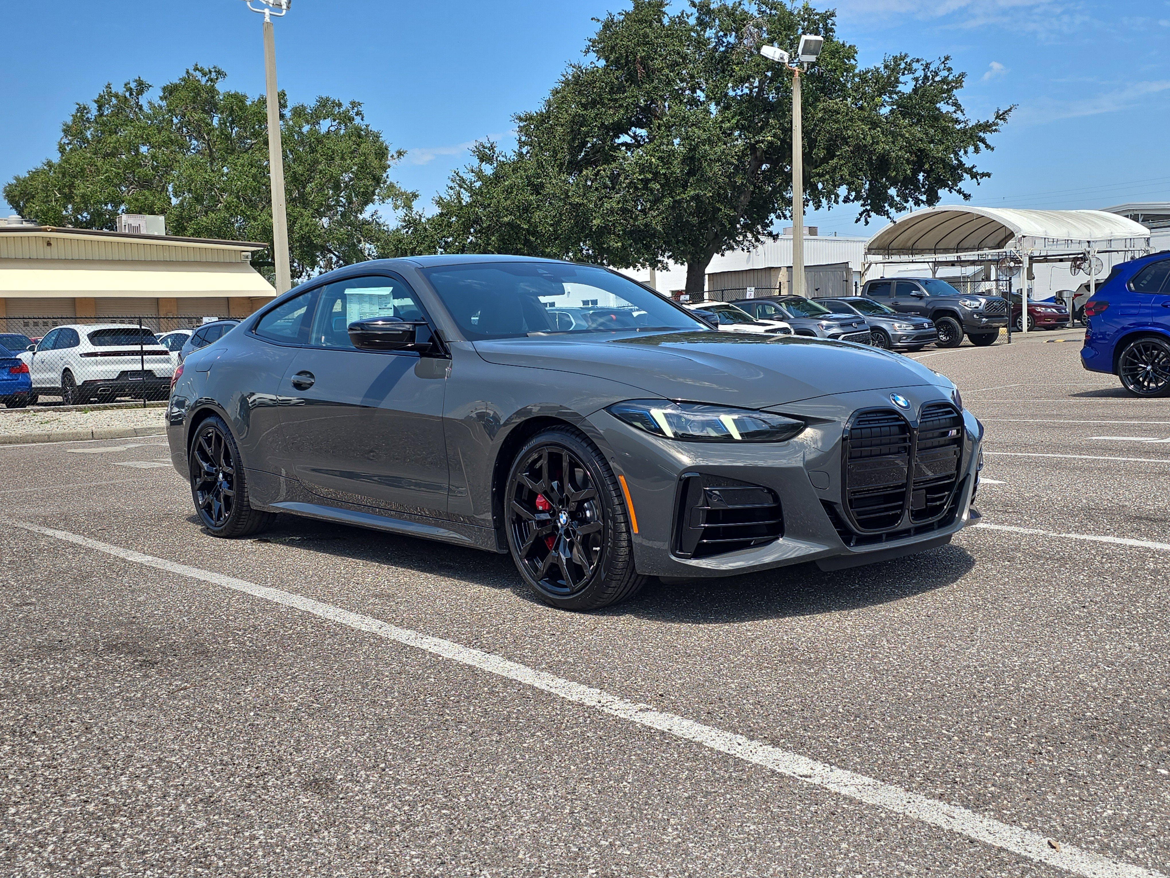 New 2026 BMW M440i Coupe w/ Premium Package RWD image 2