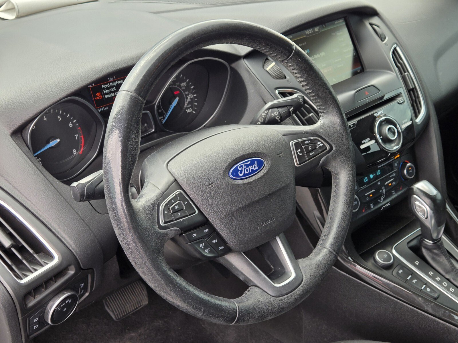 Used 2015 Ford Focus Titanium w/ Titanium Cold Weather Package FWD image 15
