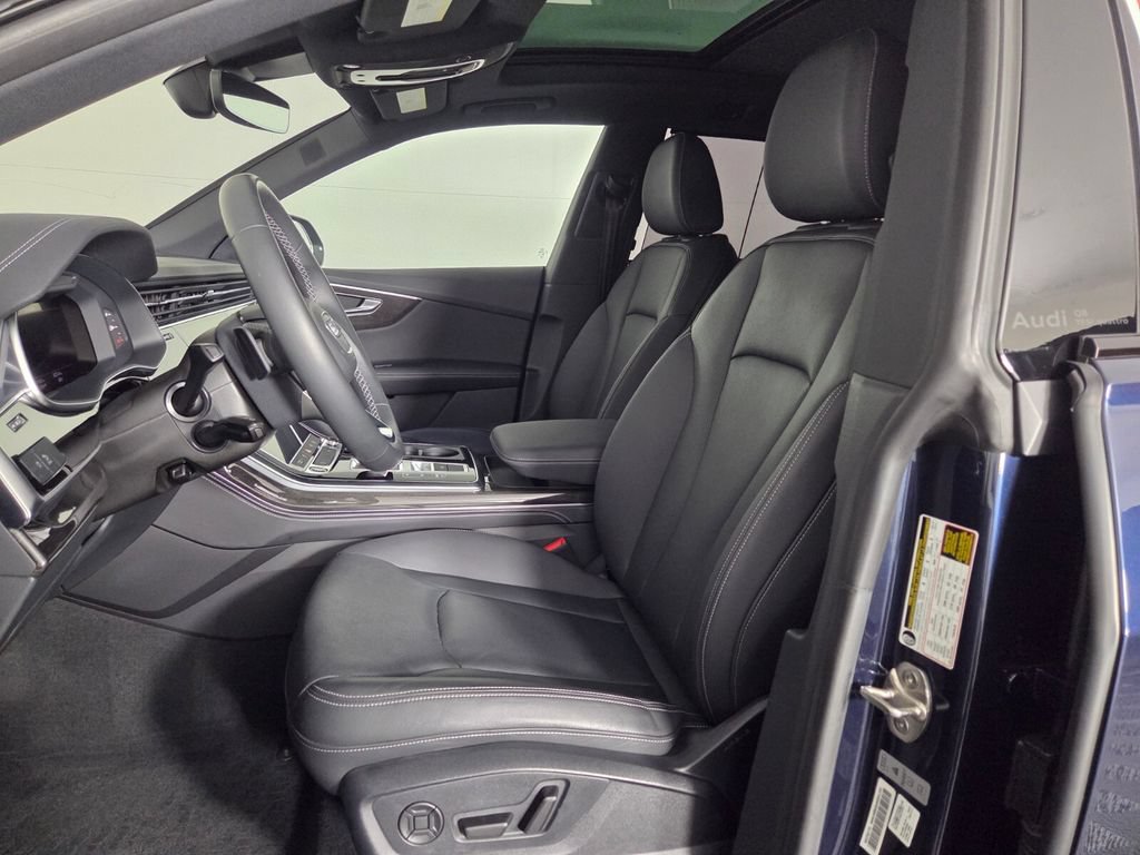 Used 2024 Audi Q8 Premium Plus AWD/4WD image 9