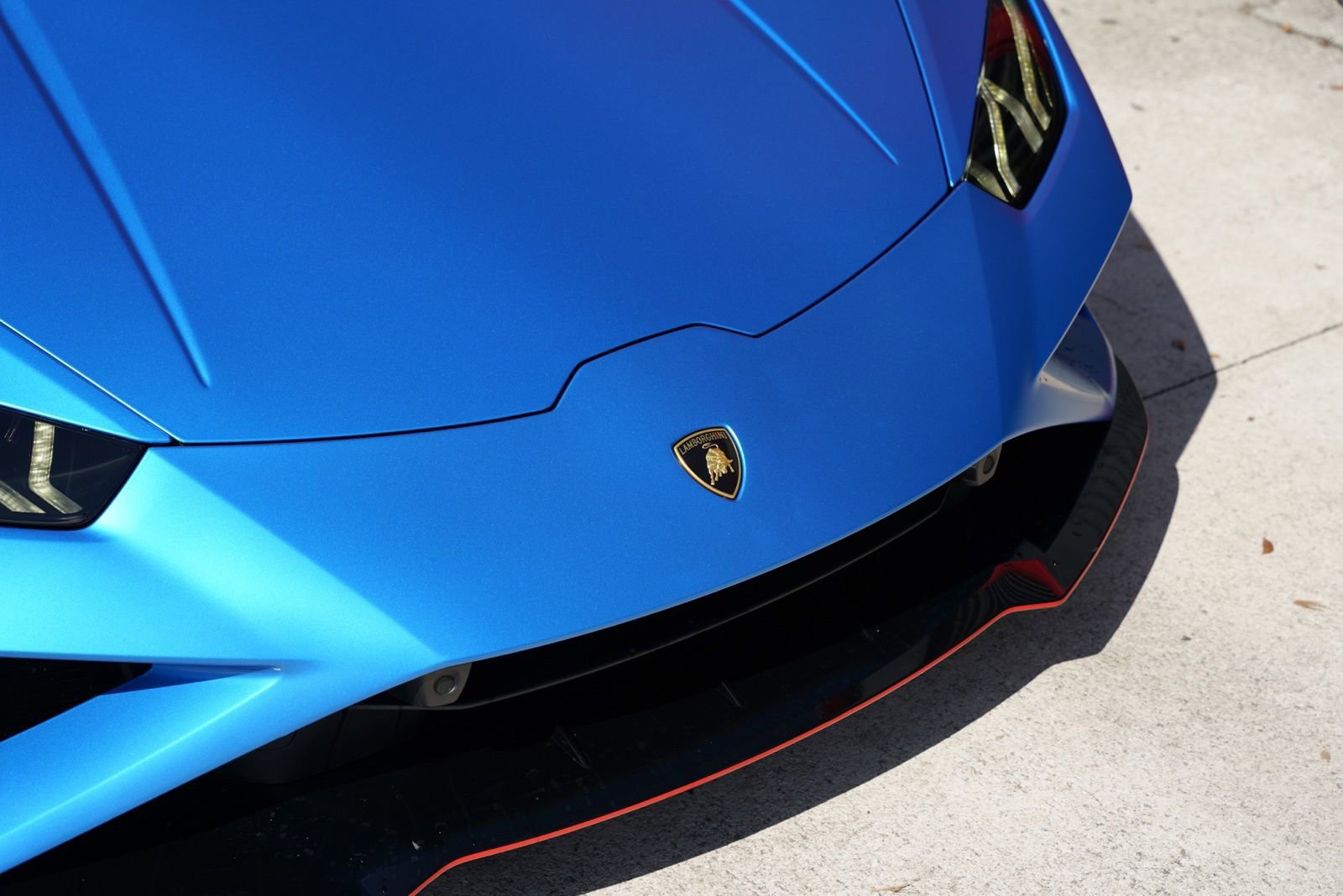 Used 2021 Lamborghini Huracan EVO image 10