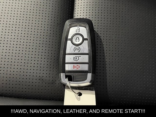 Used 2023 Ford Escape Platinum AWD/4WD image 32