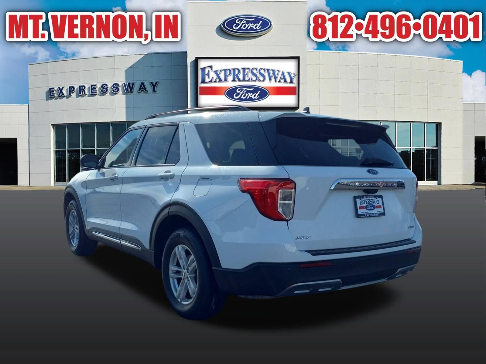 Used 2023 Ford Explorer XLT w/ Equipment Group 202A AWD/4WD image 9