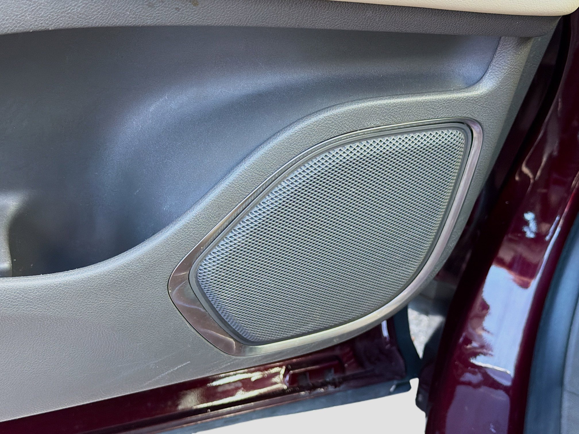 Used 2021 Lincoln Nautilus FWD image 25