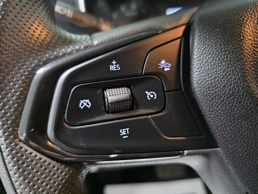 Used 2023 Chevrolet TrailBlazer LT w/ Convenience Package AWD/4WD image 14