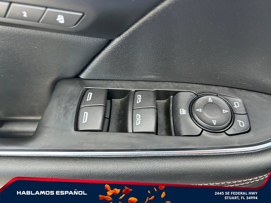 Used 2022 Buick Envision Essence w/ Technology Package I FWD image 13