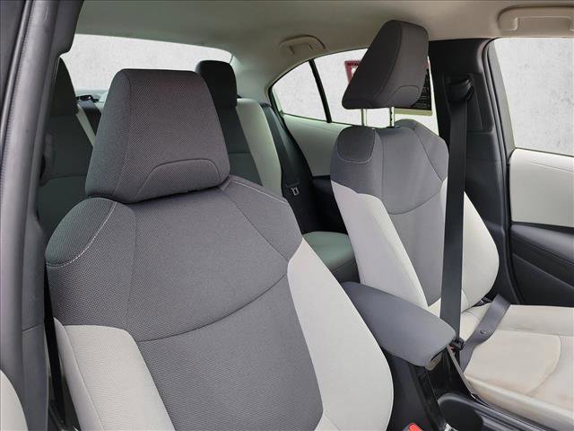 Used 2020 Toyota Corolla L FWD image 15