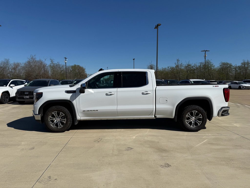Used 2024 GMC Sierra 1500 SLE image 8