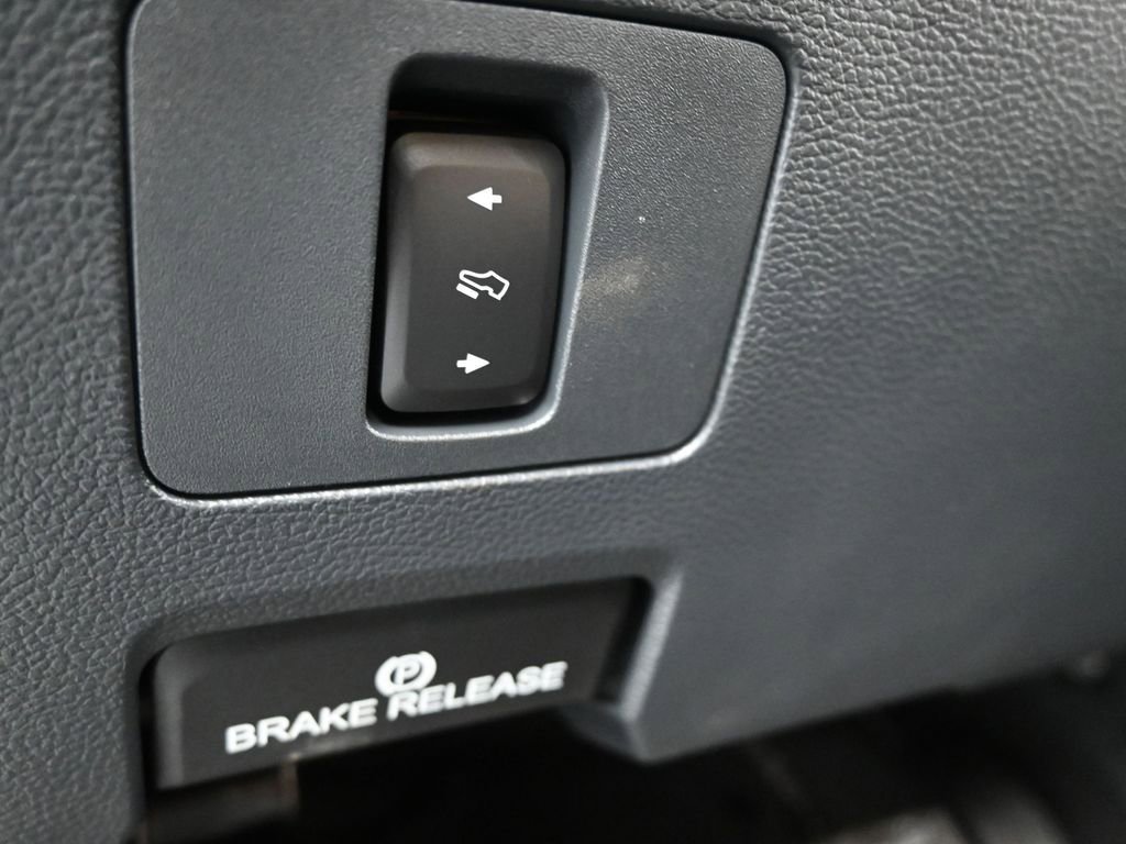 Used 2022 Ford F250 Lariat w/ Chrome Package image 20